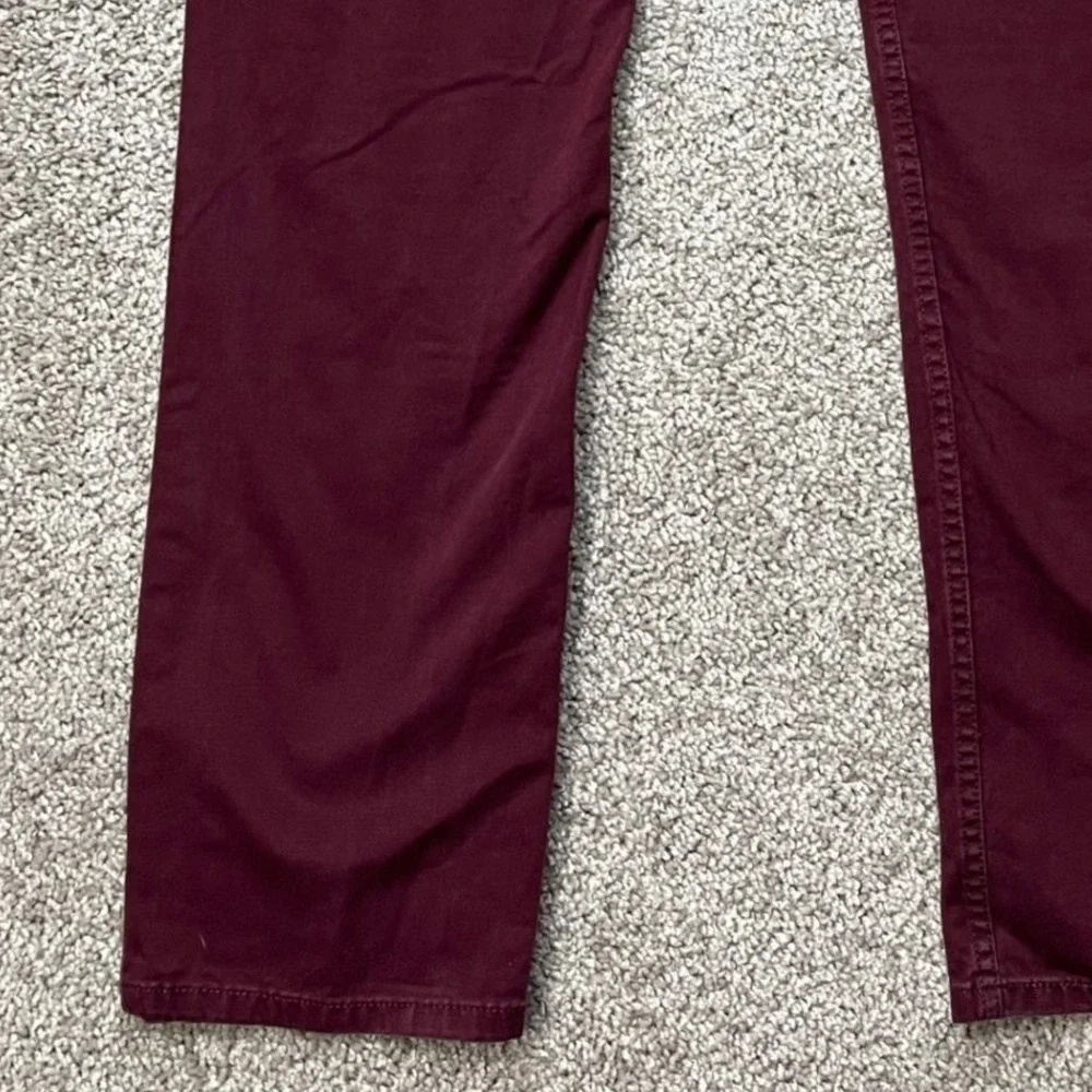 Levi's 511 Slim Fit Pants Men 30x32 Burgundy Maroon Stretch Chino Flat Front EUC